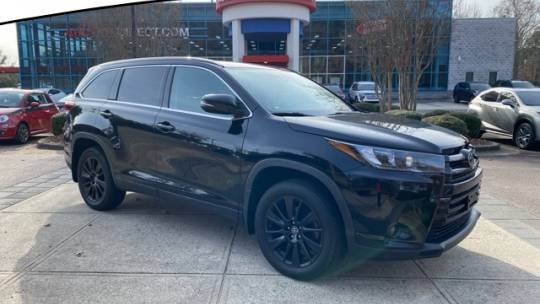 2019 Toyota Highlander SE V6 — SUV — 49,382 mi — Raleigh, NC