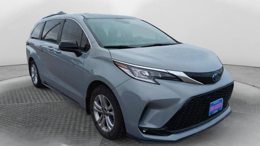 2023 Toyota Sienna XSE — Minivan — 18,341 mi — Ronan, MT