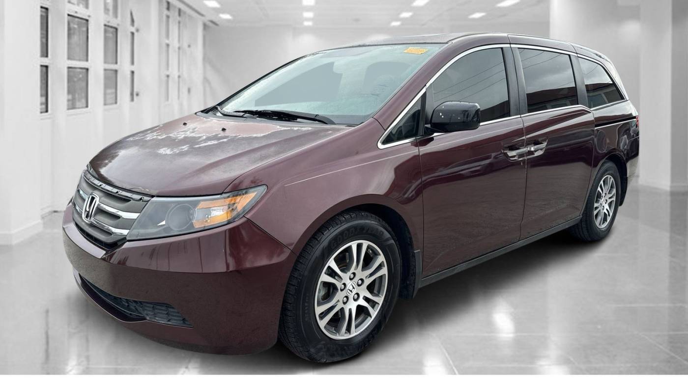 2013 Honda Odyssey EX-L — Minivan — 111,707 mi — Orlando, FL