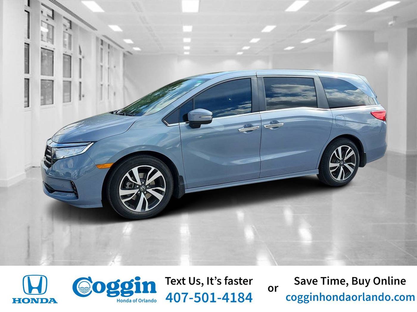 2023 Honda Odyssey Touring — Minivan — 39,680 mi — Orlando, FL