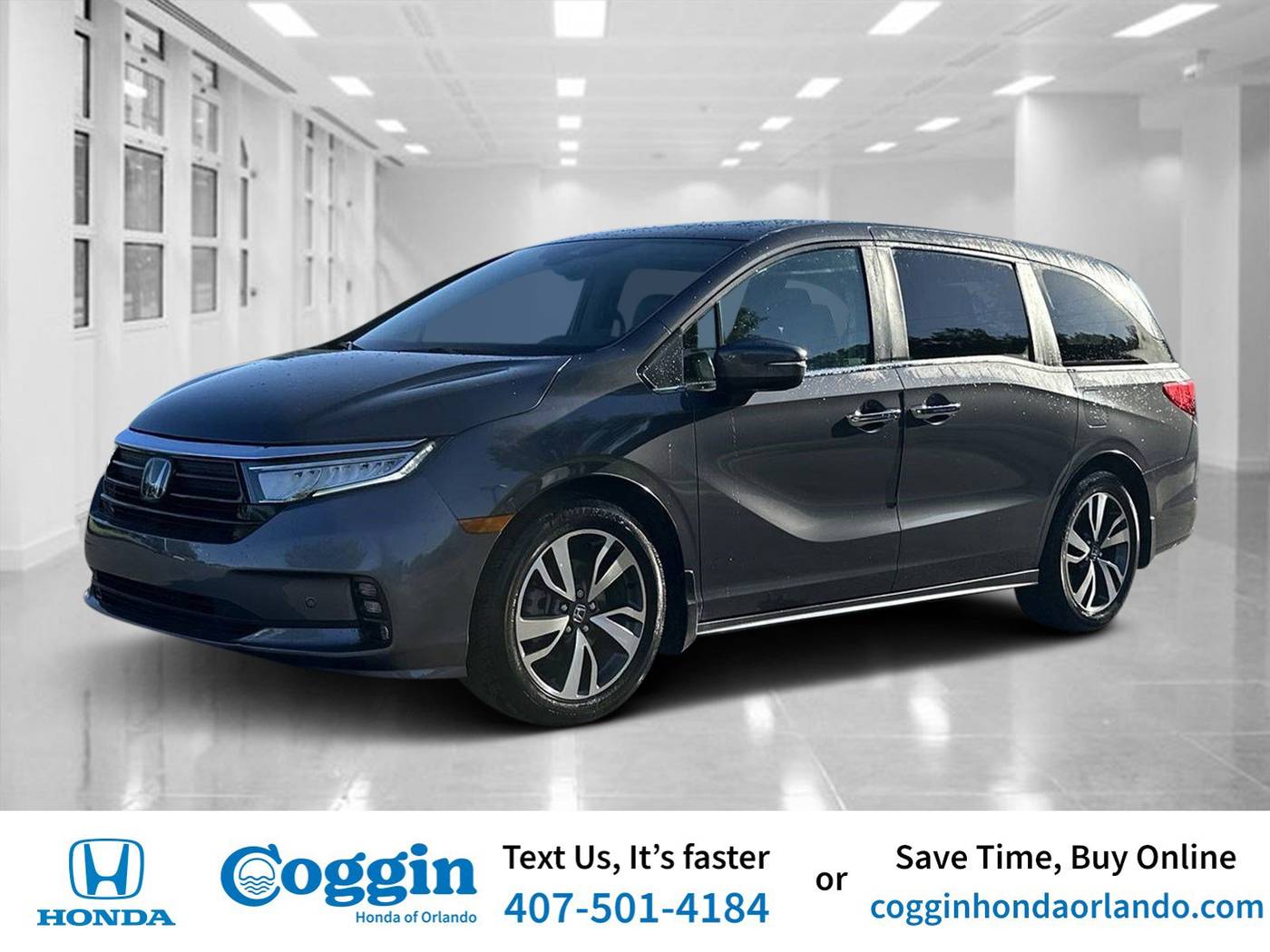 2022 Honda Odyssey Touring — Minivan — 31,048 mi — Orlando, FL