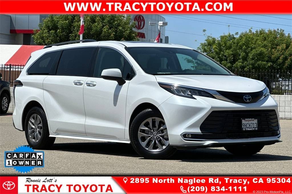 2023 Toyota Sienna XLE — Minivan — 52,685 mi — Tracy, CA