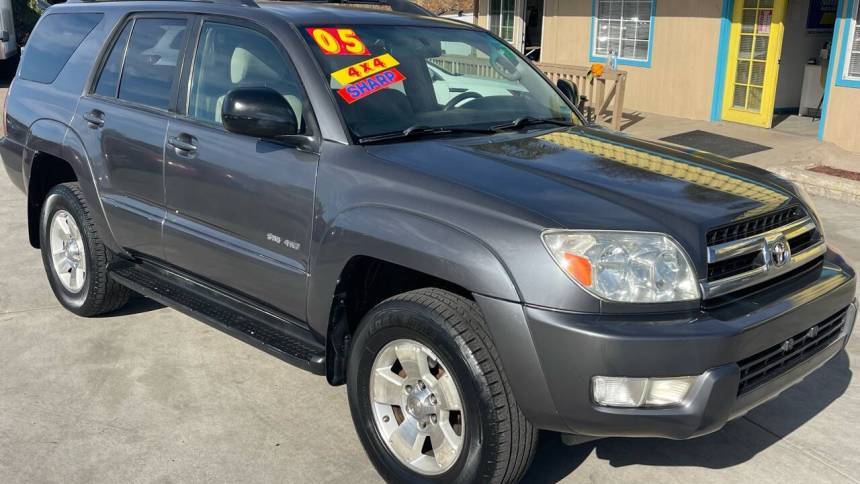 2005 Toyota 4Runner SR5 — SUV — 235,109 mi — Vista, CA