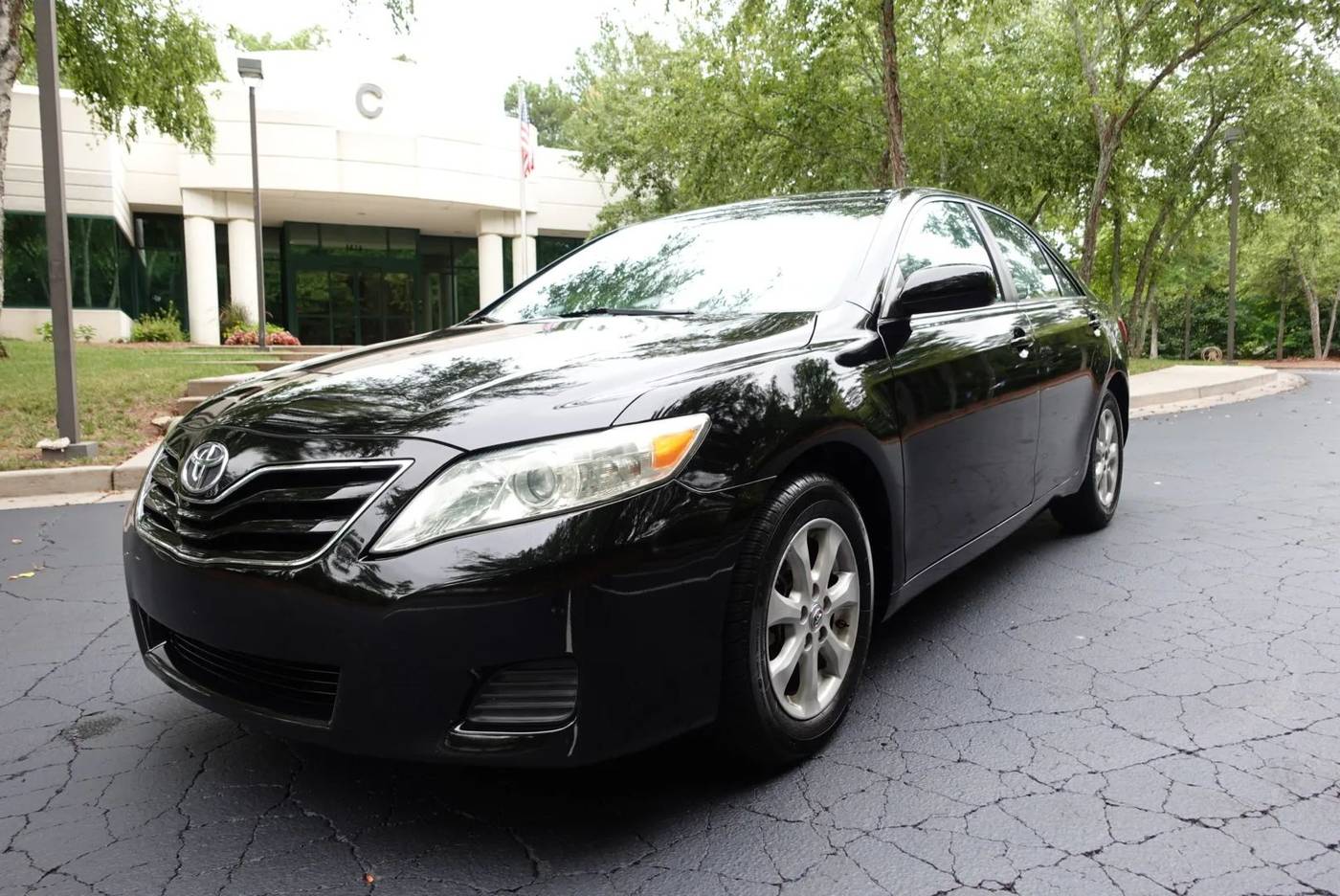 2011 Toyota Camry LE — Sedan — 119,314 mi — Norcross, GA