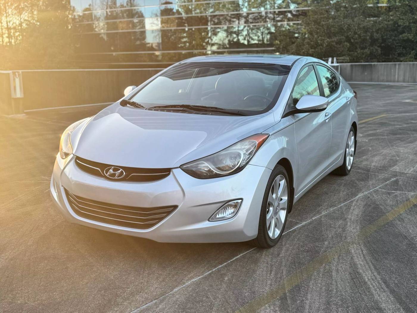 2013 Hyundai Elantra Limited — Sedan — 120,314 mi — Norcross, GA