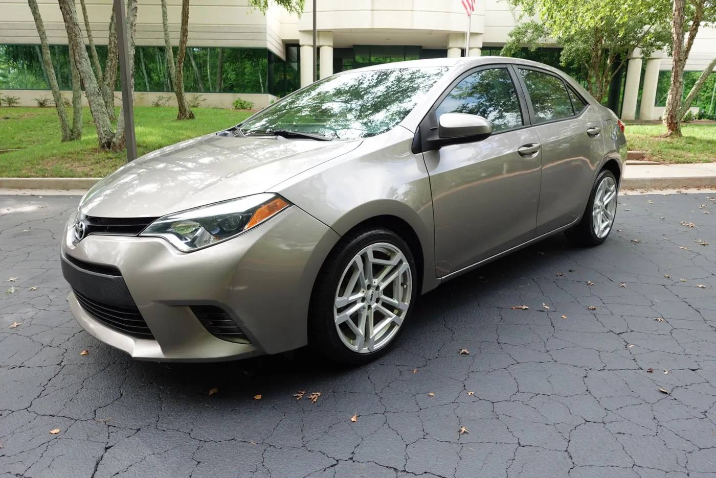 2014 Toyota Corolla LE Eco Plus — Sedan — 110,699 mi — Norcross, GA