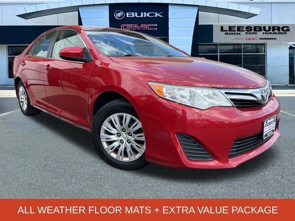 2014 Toyota Camry LE — Sedan — 159,252 mi — Leesburg, VA