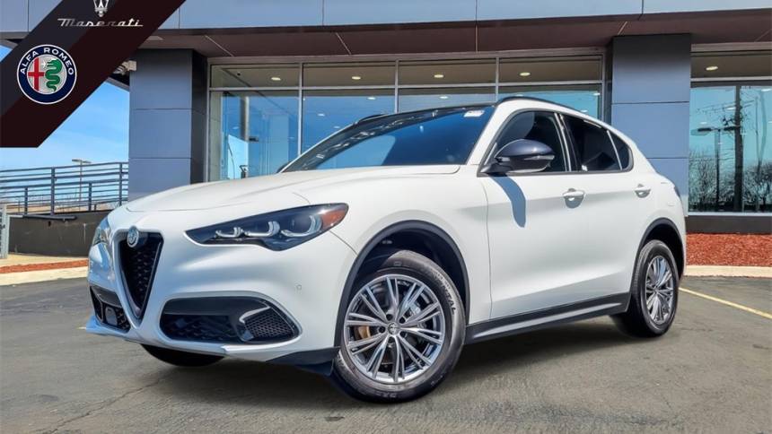 2024 Alfa Romeo Stelvio Sprint