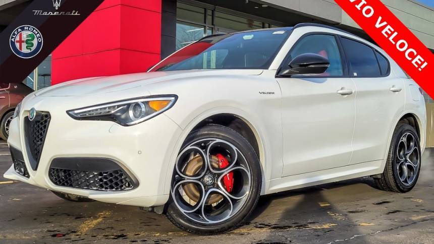 2022 Alfa Romeo Stelvio Veloce — SUV — 36,562 mi — Naperville, IL