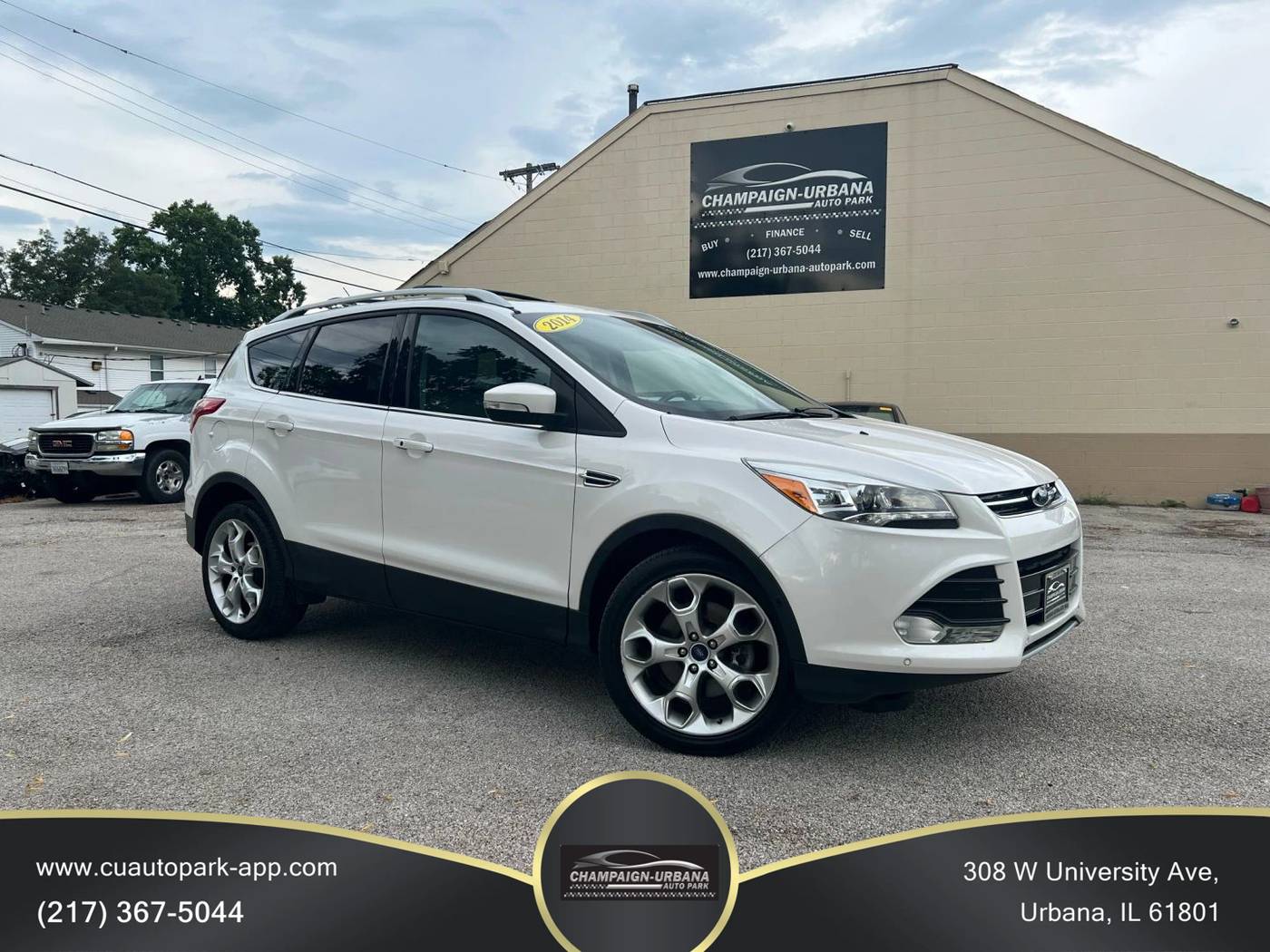 2014 Ford Escape Titanium — SUV — 123,591 mi — Urbana, IL