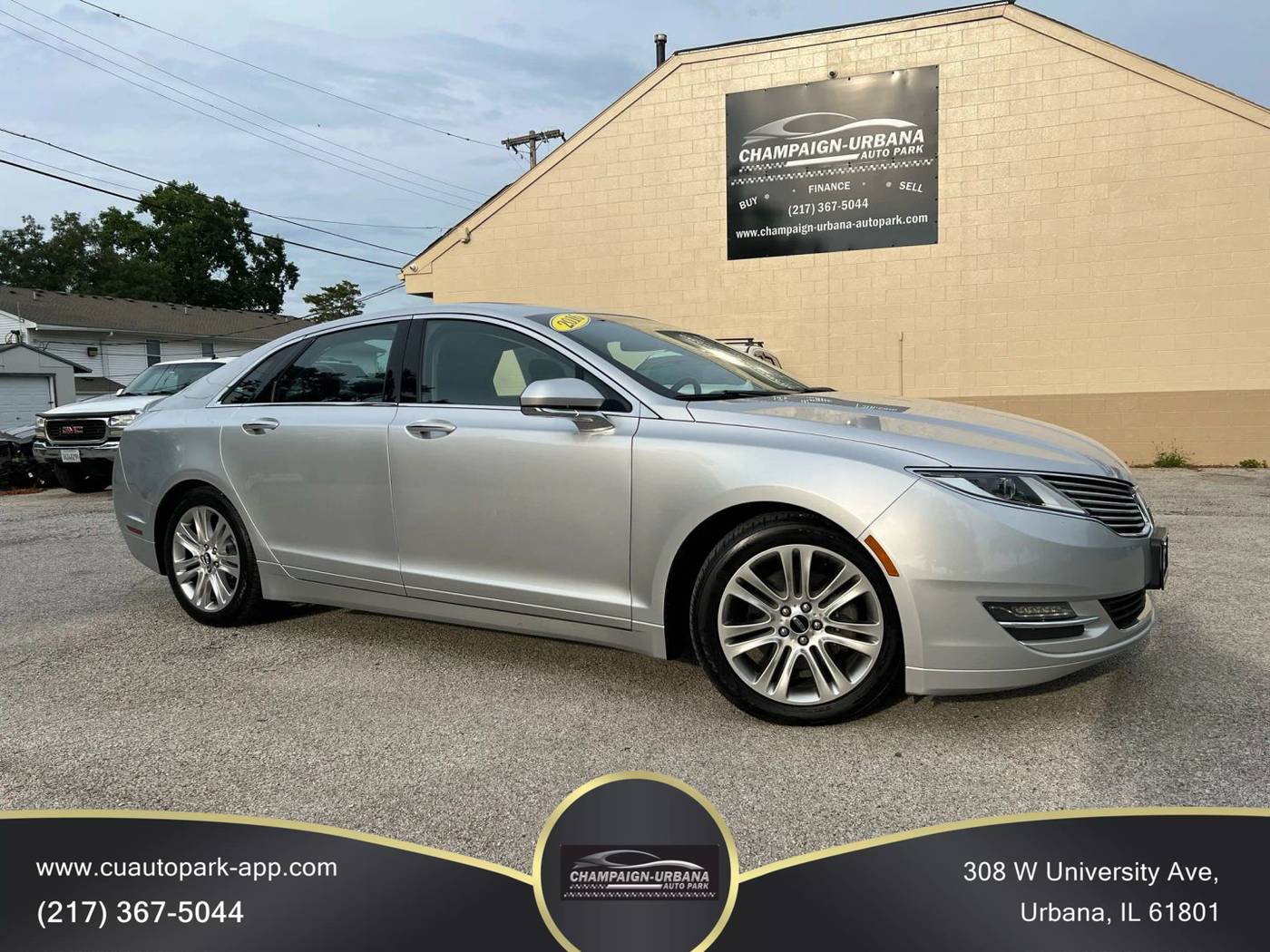 2016 Lincoln MKZ FWD — Sedan — 145,634 mi — Urbana, IL