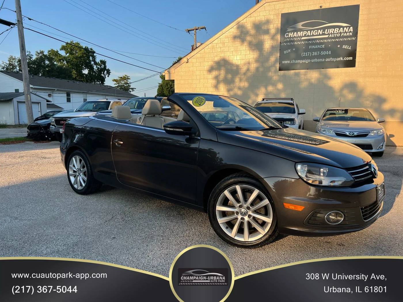 2014 Volkswagen Eos Komfort — Convertible — 92,053 mi — Urbana, IL