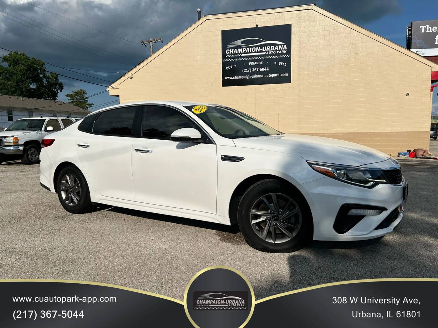 2019 Kia Optima LX — Sedan — 101,973 mi — Urbana, IL