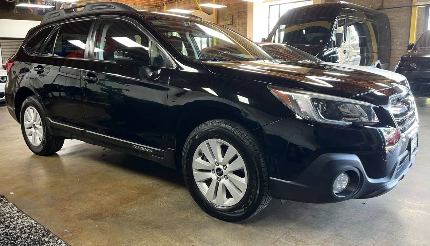 2019 Subaru Outback 2.5i Premium — SUV — 91,298 mi — Lawndale, CA