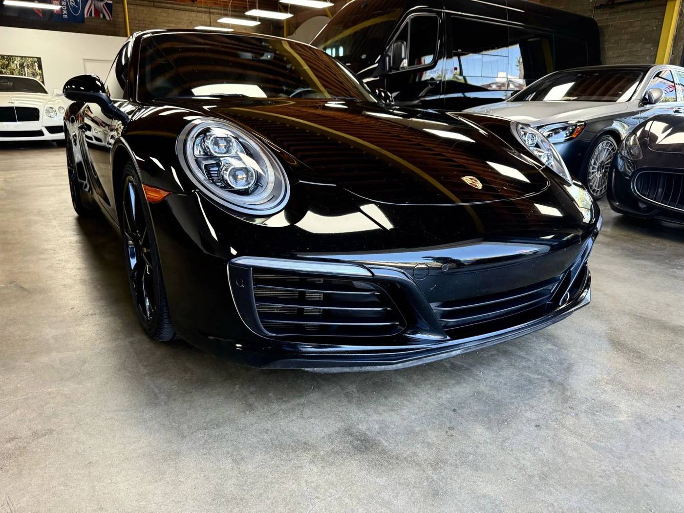 2018 Porsche 911 Carrera — Coupe — 62,008 mi — Lawndale, CA