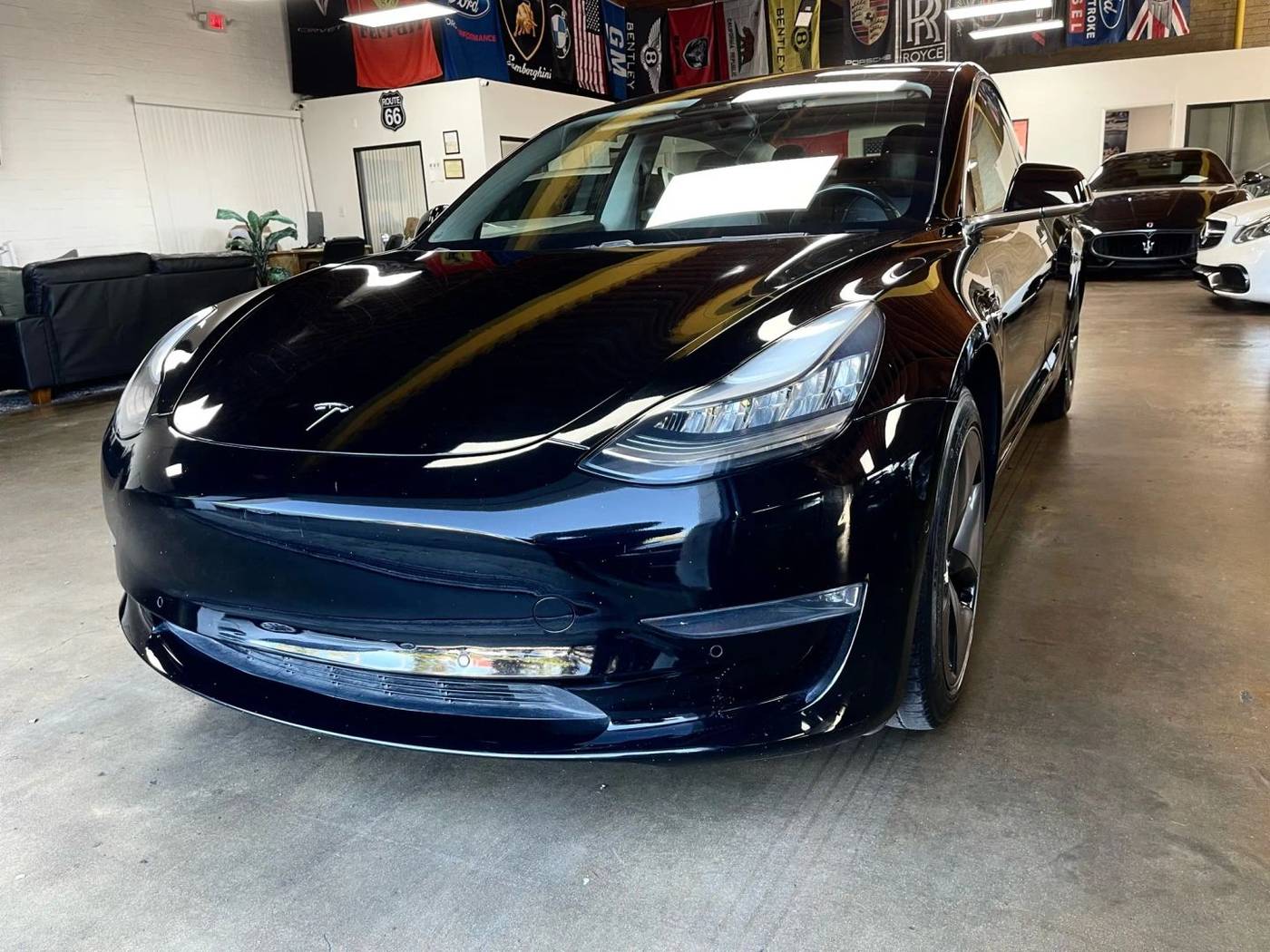 2019 Tesla Model 3 Mid Range — Sedan — 43,359 mi — Lawndale, CA
