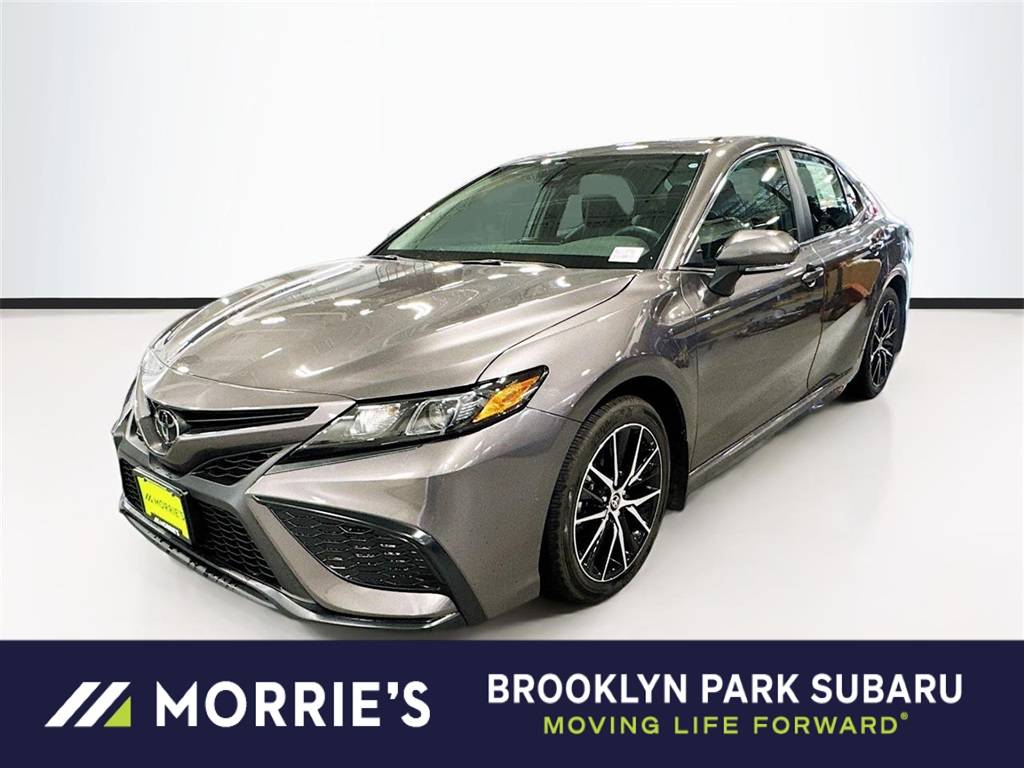 2024 Toyota Camry SE — Sedan — 4,231 mi — Brooklyn Park, MN