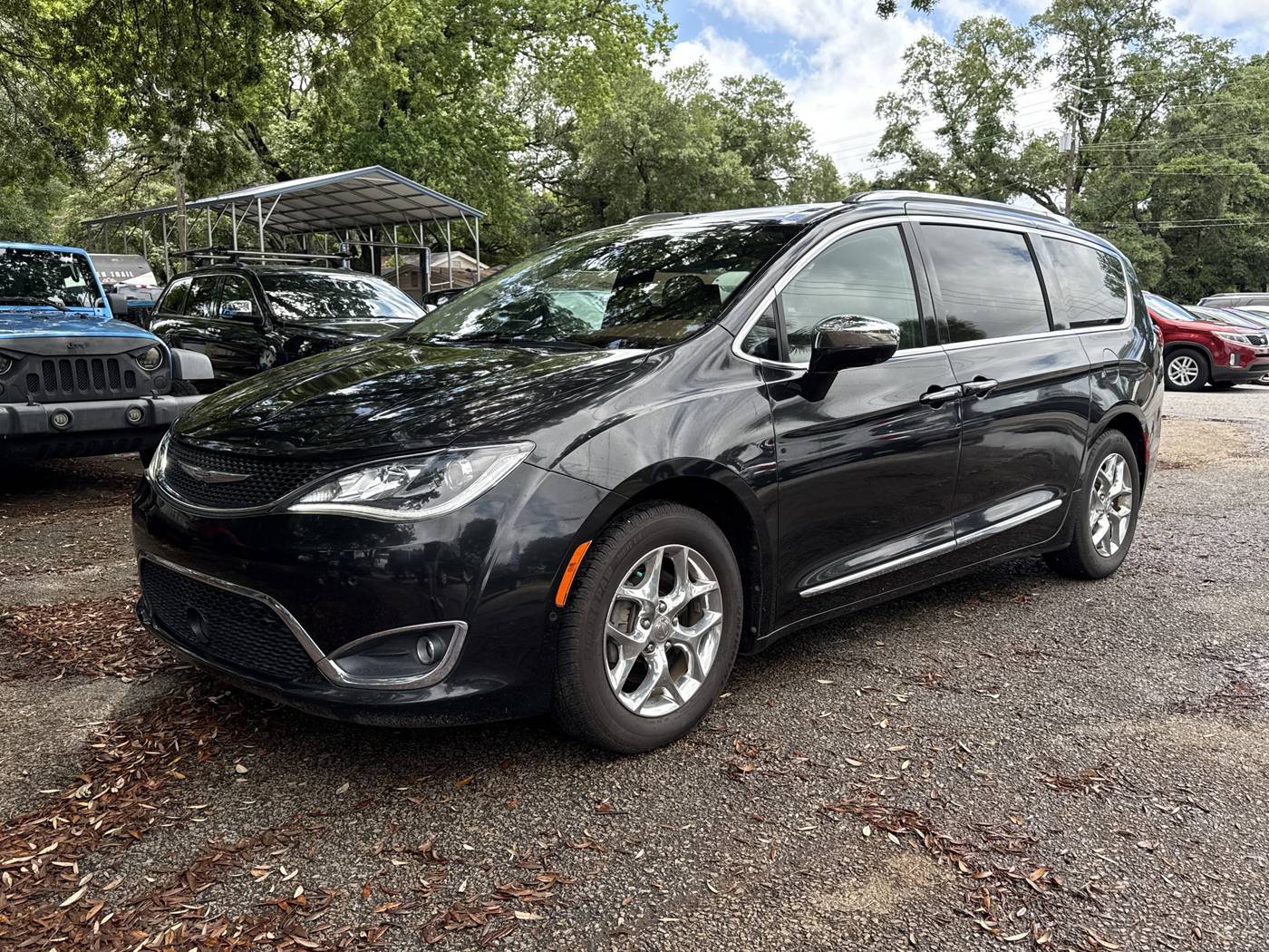 2017 Chrysler Pacifica Limited — Minivan — 124,785 mi — Pensacola, FL