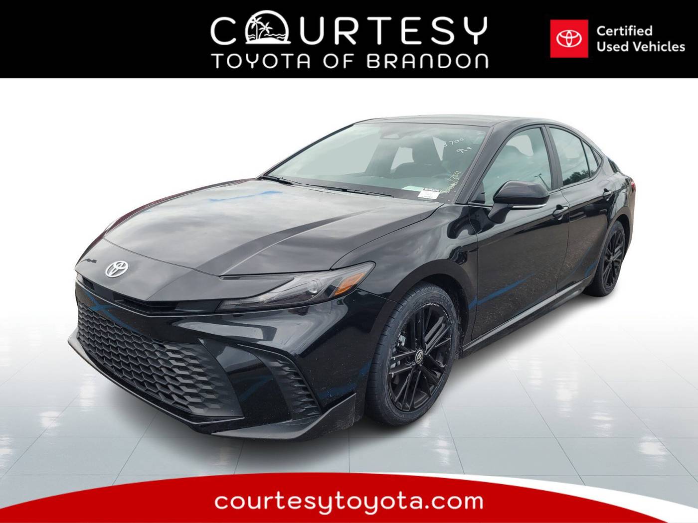 2025 Toyota Camry Hybrid SE — Sedan — 47,566 mi — Tampa, FL