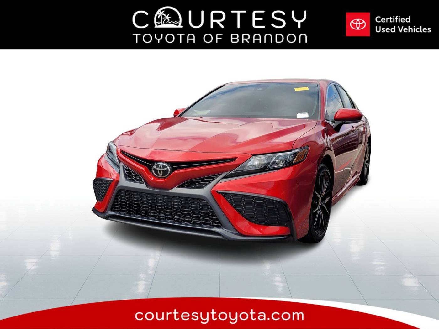 2024 Toyota Camry SE — Sedan — 40,342 mi — Tampa, FL