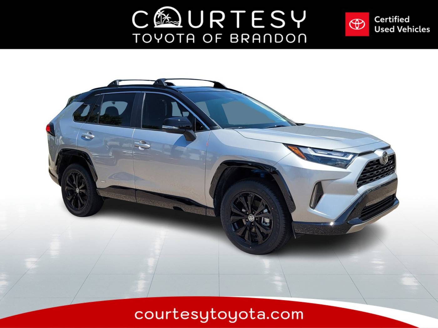 2025 Toyota RAV4 Hybrid XSE — SUV — 10,220 mi — Tampa, FL