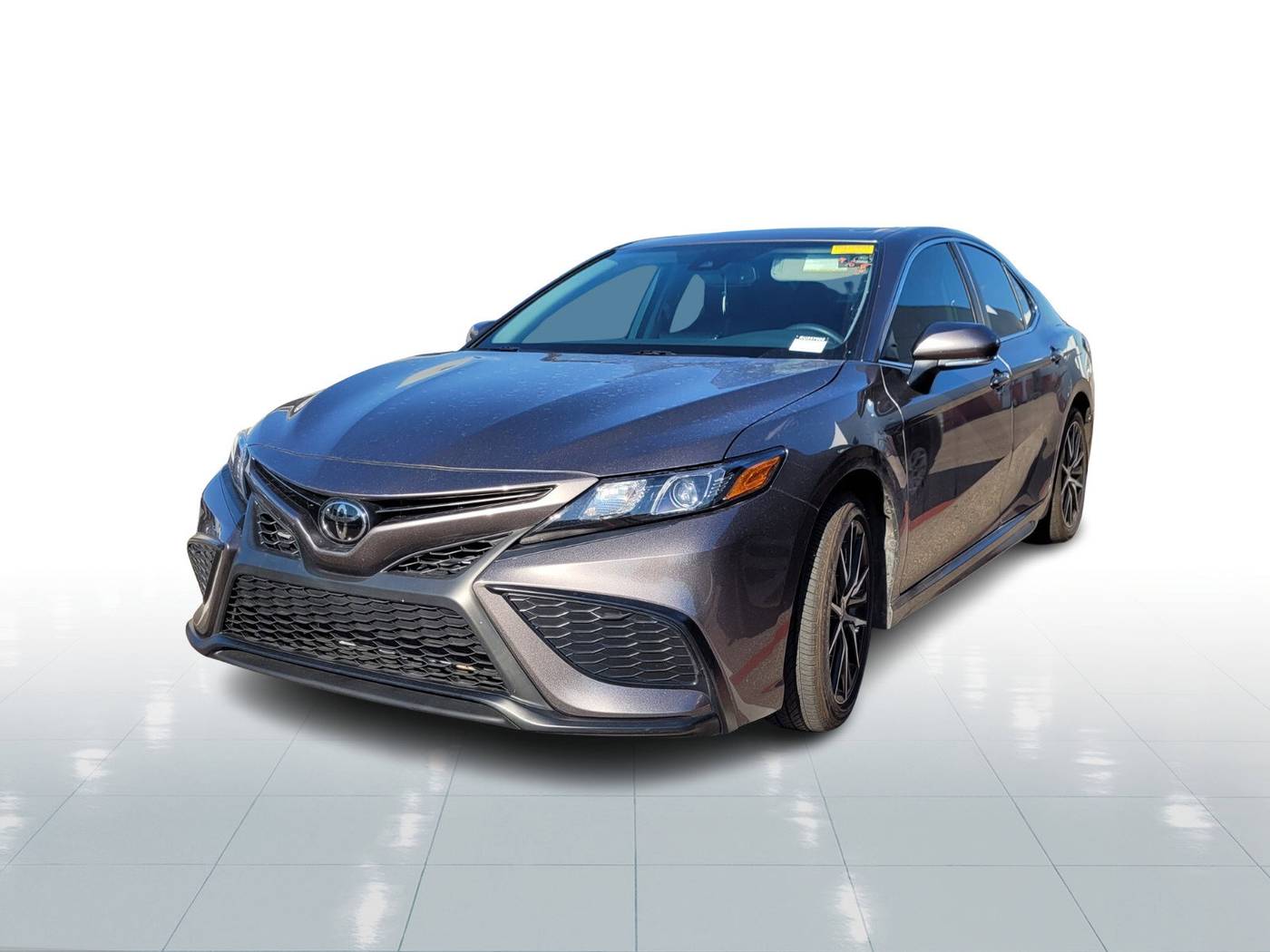 2024 Toyota Camry SE — Sedan — 31,400 mi — Tampa, FL