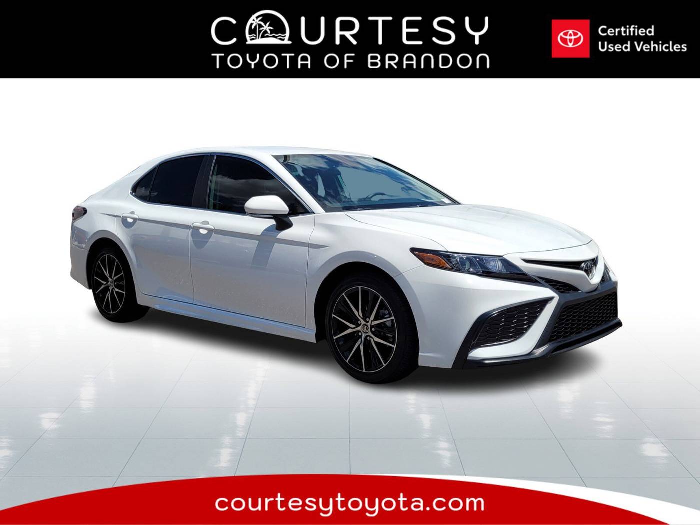 2023 Toyota Camry SE — Sedan — 7,806 mi — Tampa, FL