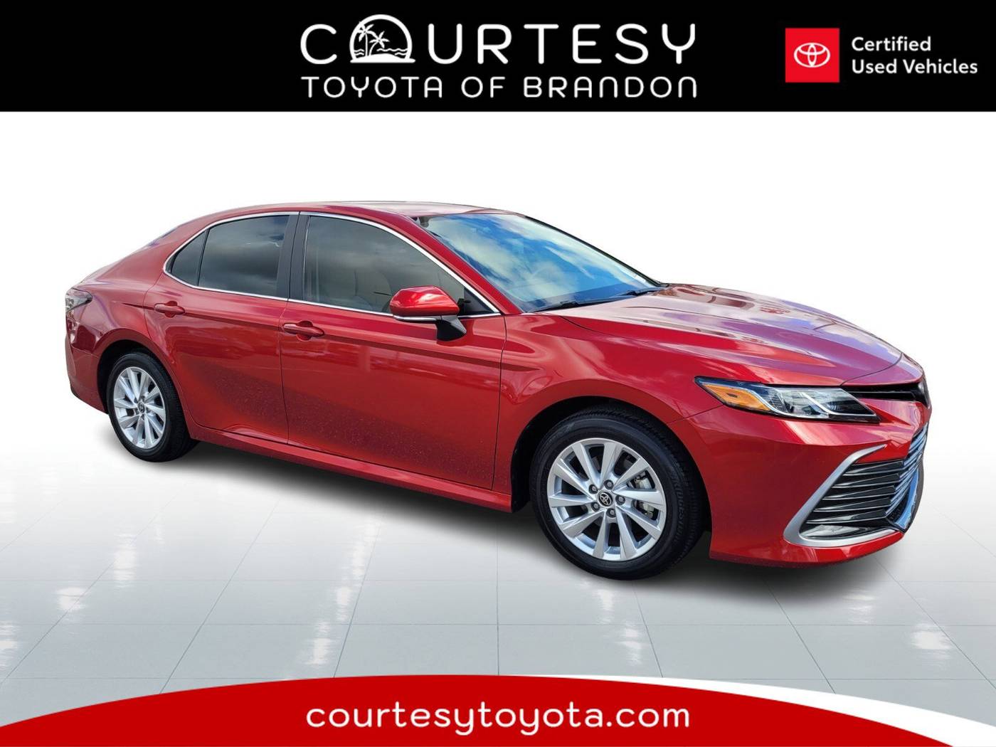 2024 Toyota Camry LE — Sedan — 5,512 mi — Tampa, FL