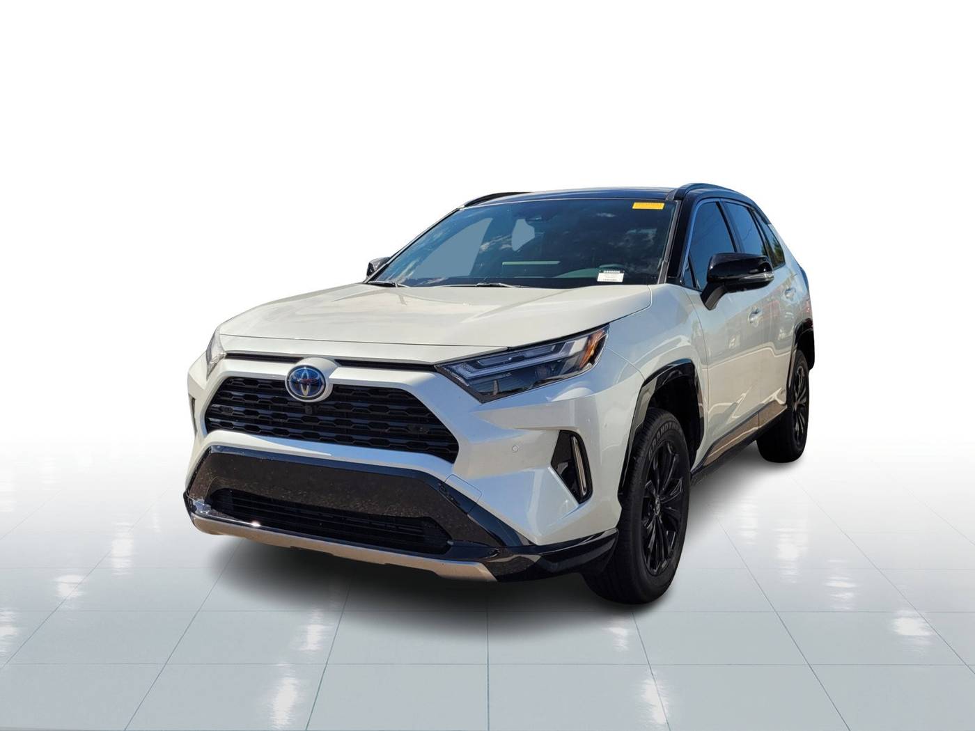 2024 Toyota RAV4 Hybrid XSE — SUV — 15,748 mi — Tampa, FL