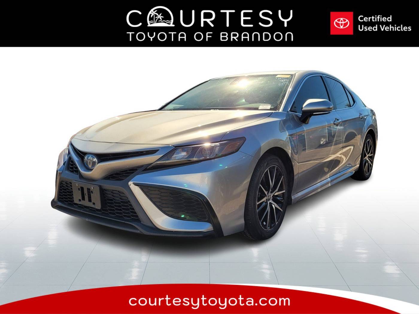 2023 Toyota Camry Hybrid SE — Sedan — 77,960 mi — Tampa, FL