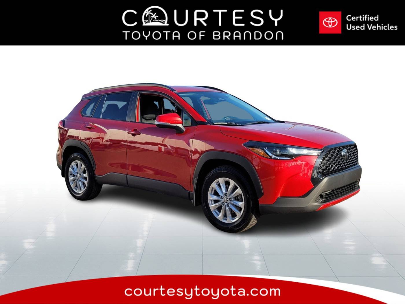 2024 Toyota Corolla Cross LE — SUV — 10,172 mi — Tampa, FL