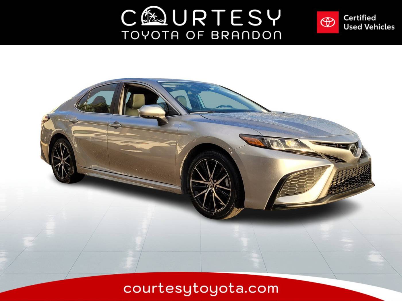 2024 Toyota Camry SE — Sedan — 46,983 mi — Tampa, FL