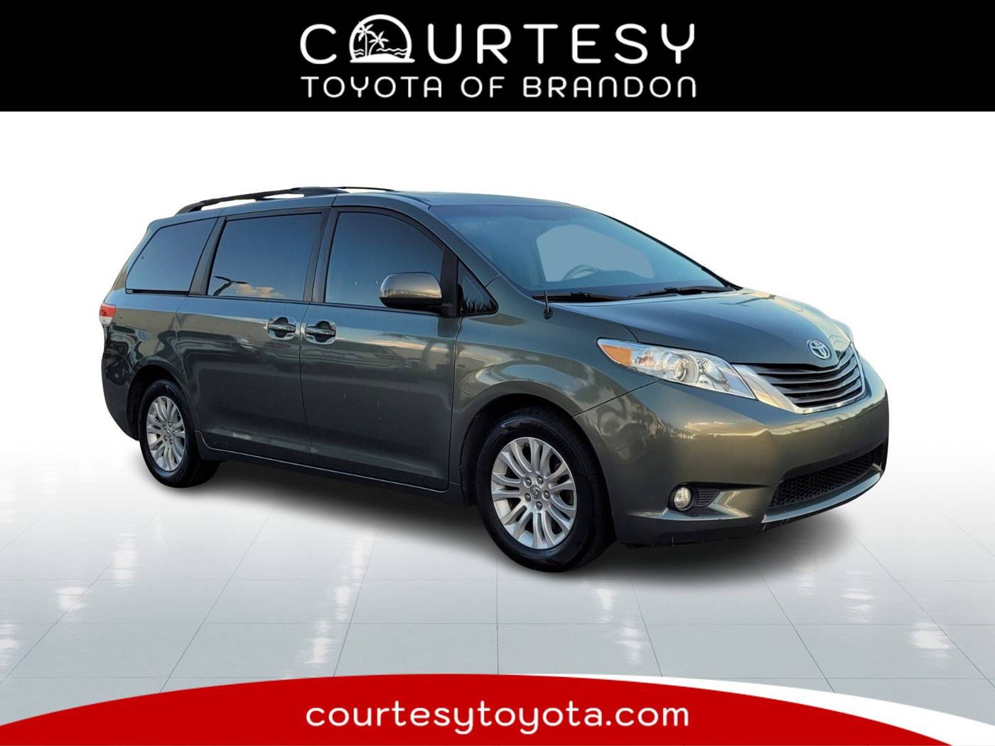 2014 Toyota Sienna XLE — Minivan — 139,407 mi — Tampa, FL