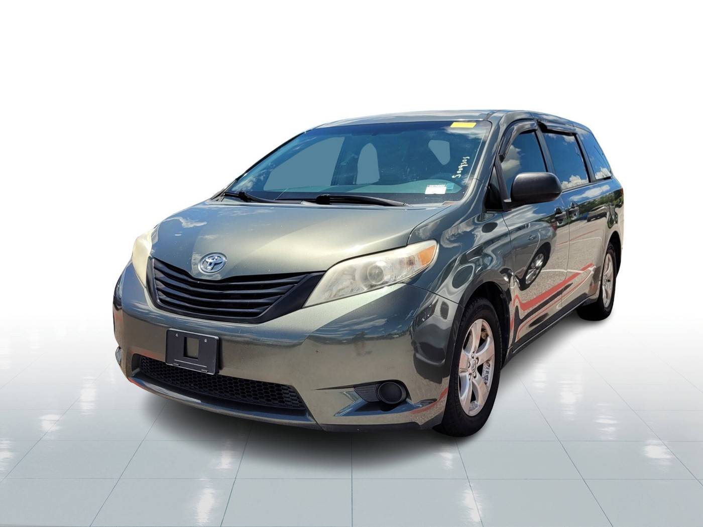 2013 Toyota Sienna L — Minivan — 149,555 mi — Tampa, FL