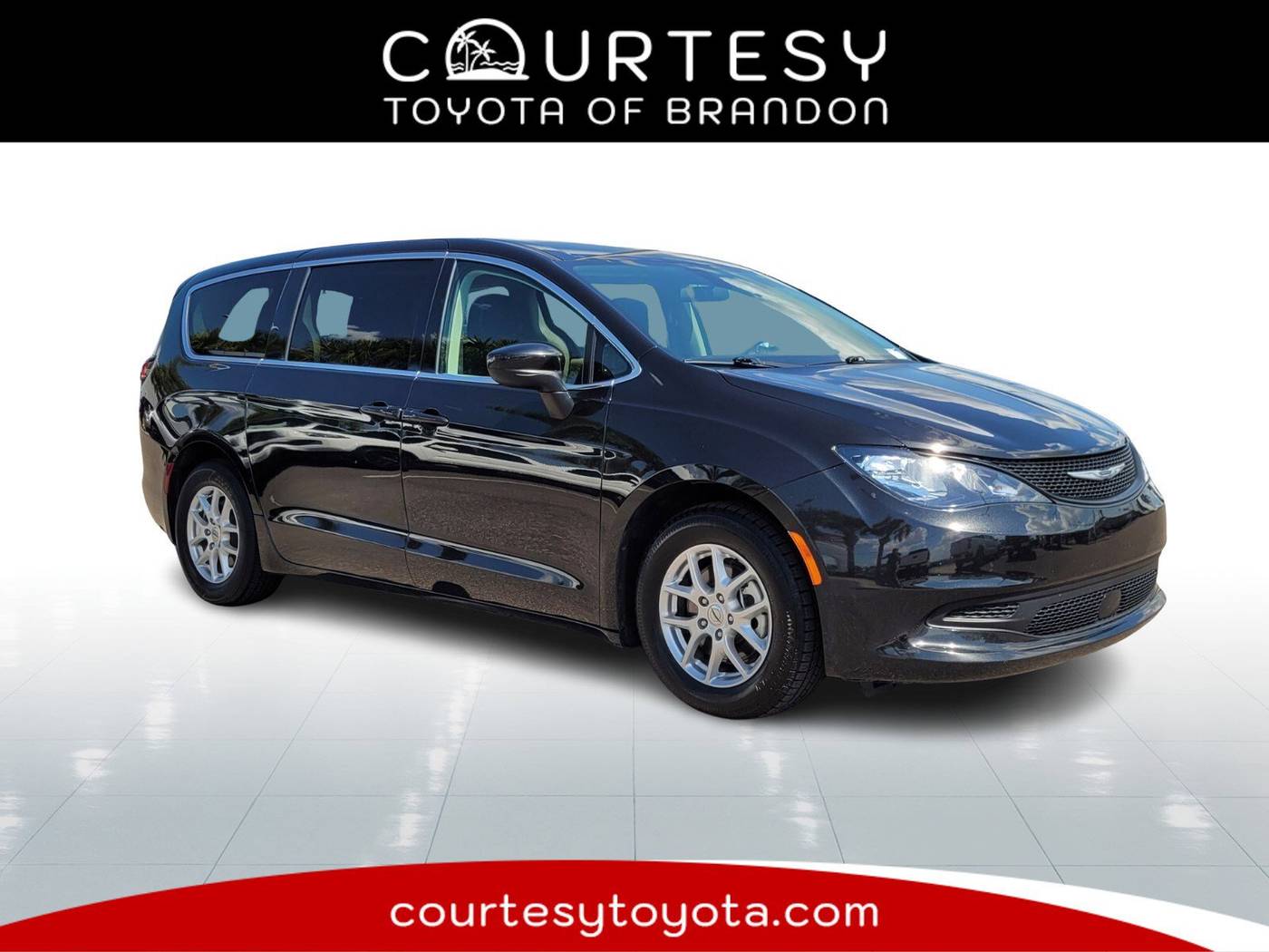 2022 Chrysler Voyager LX — Minivan — 65,577 mi — Tampa, FL