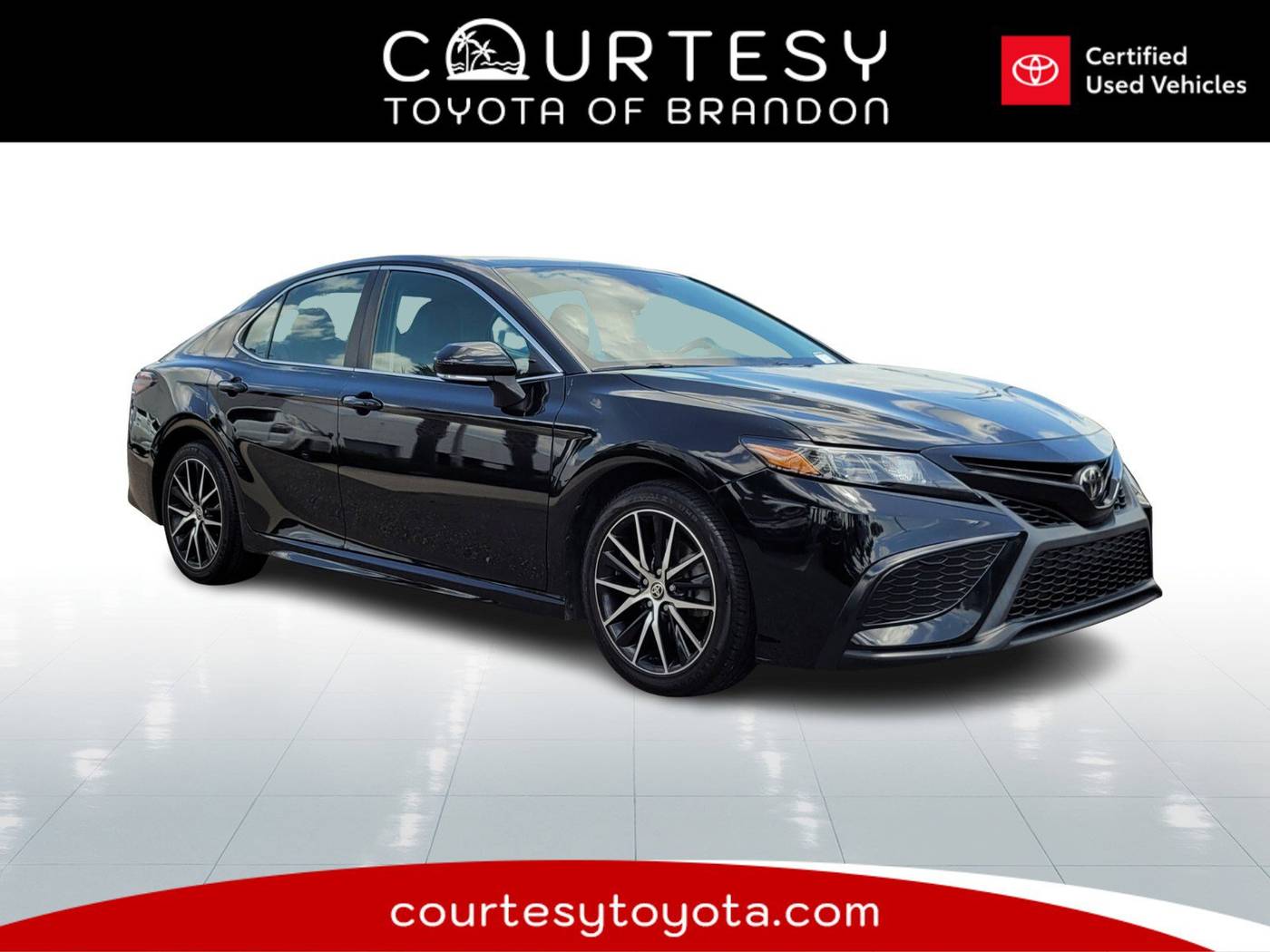 2021 Toyota Camry SE — Sedan — 52,825 mi — Tampa, FL