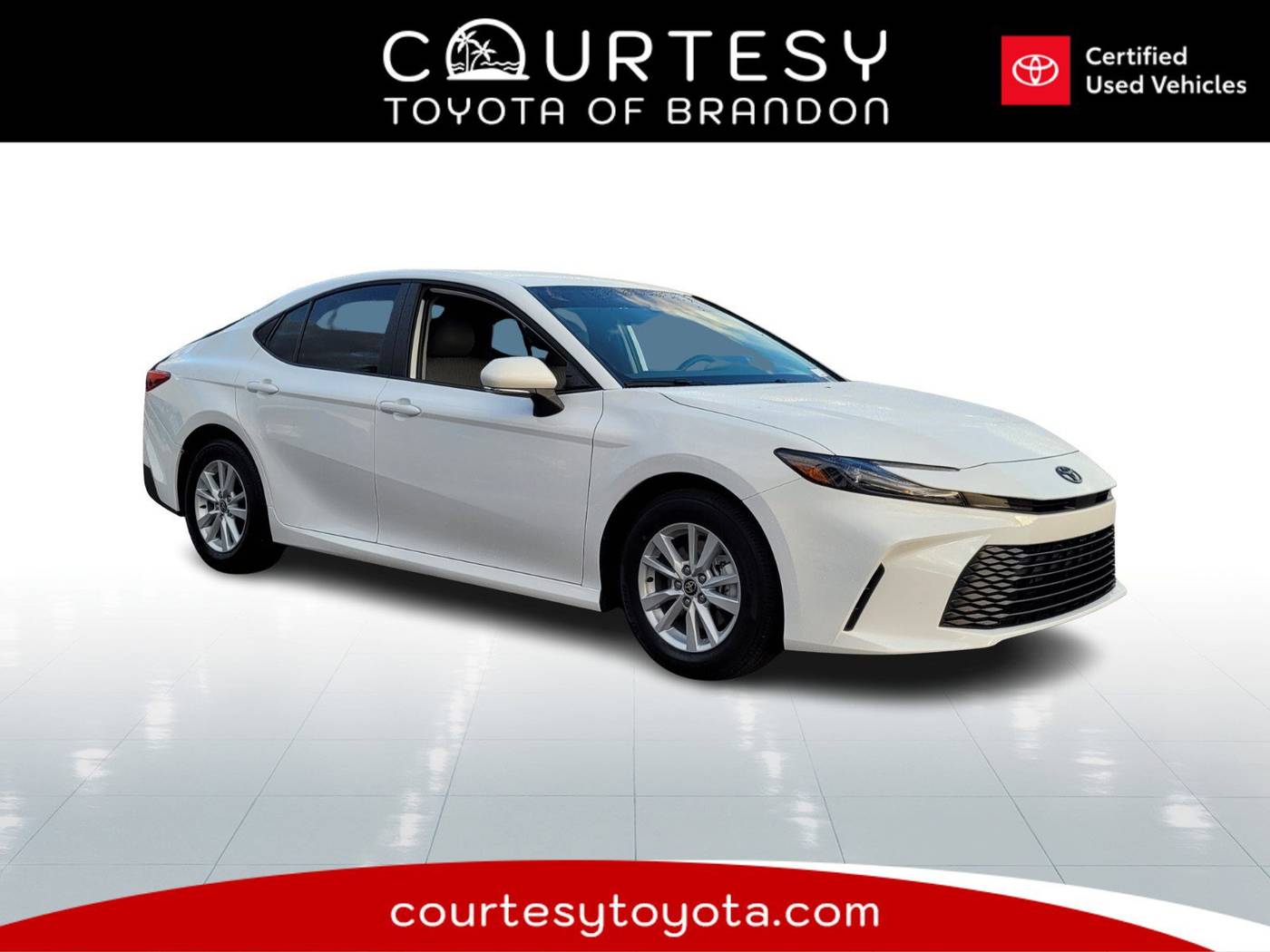 2026 Toyota Camry Hybrid LE — Sedan — 514 mi — Tampa, FL