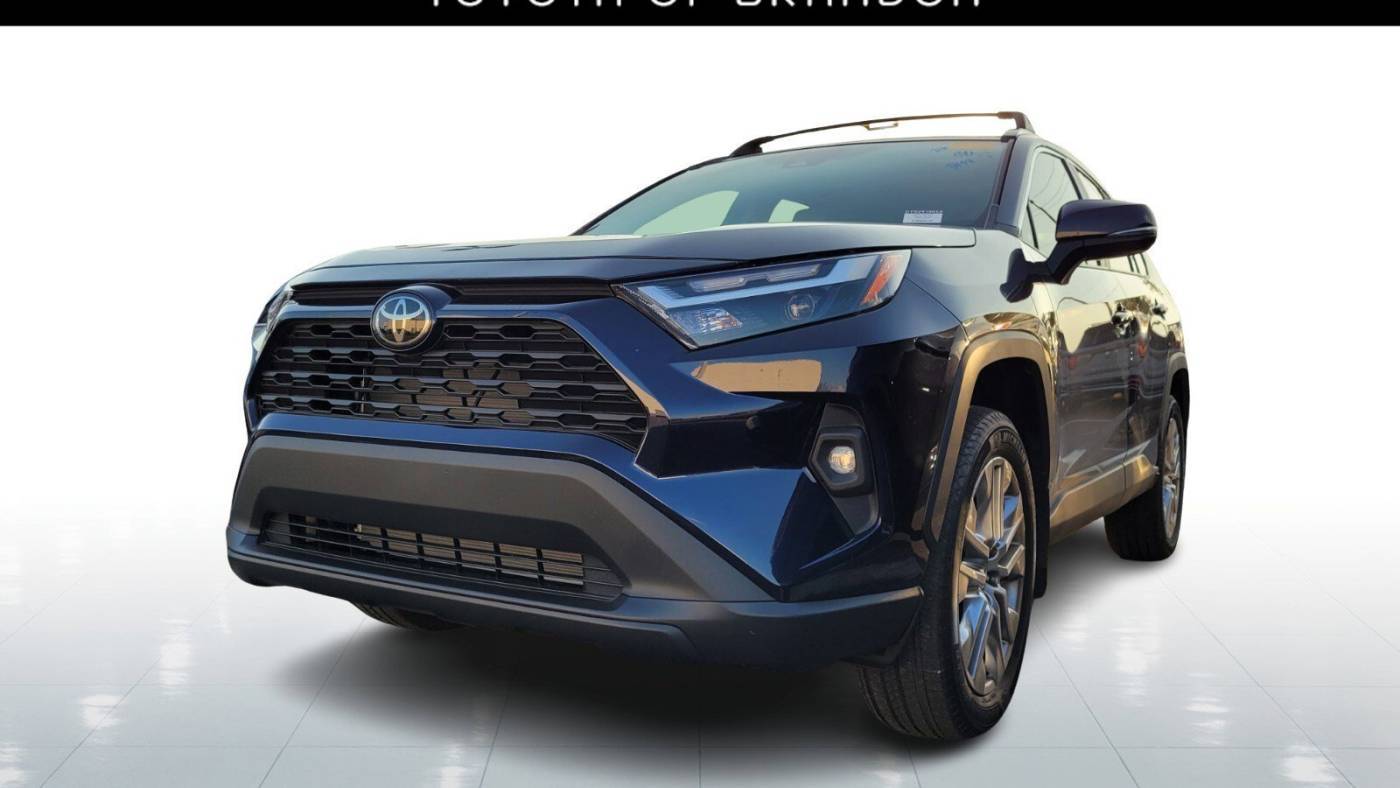 2025 Toyota RAV4 XLE Premium — SUV — 598 mi — Tampa, FL