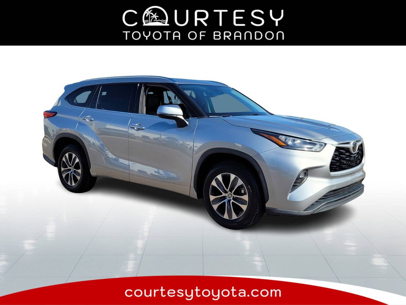 2020 Toyota Highlander XLE — SUV — 104,935 mi — Tampa, FL