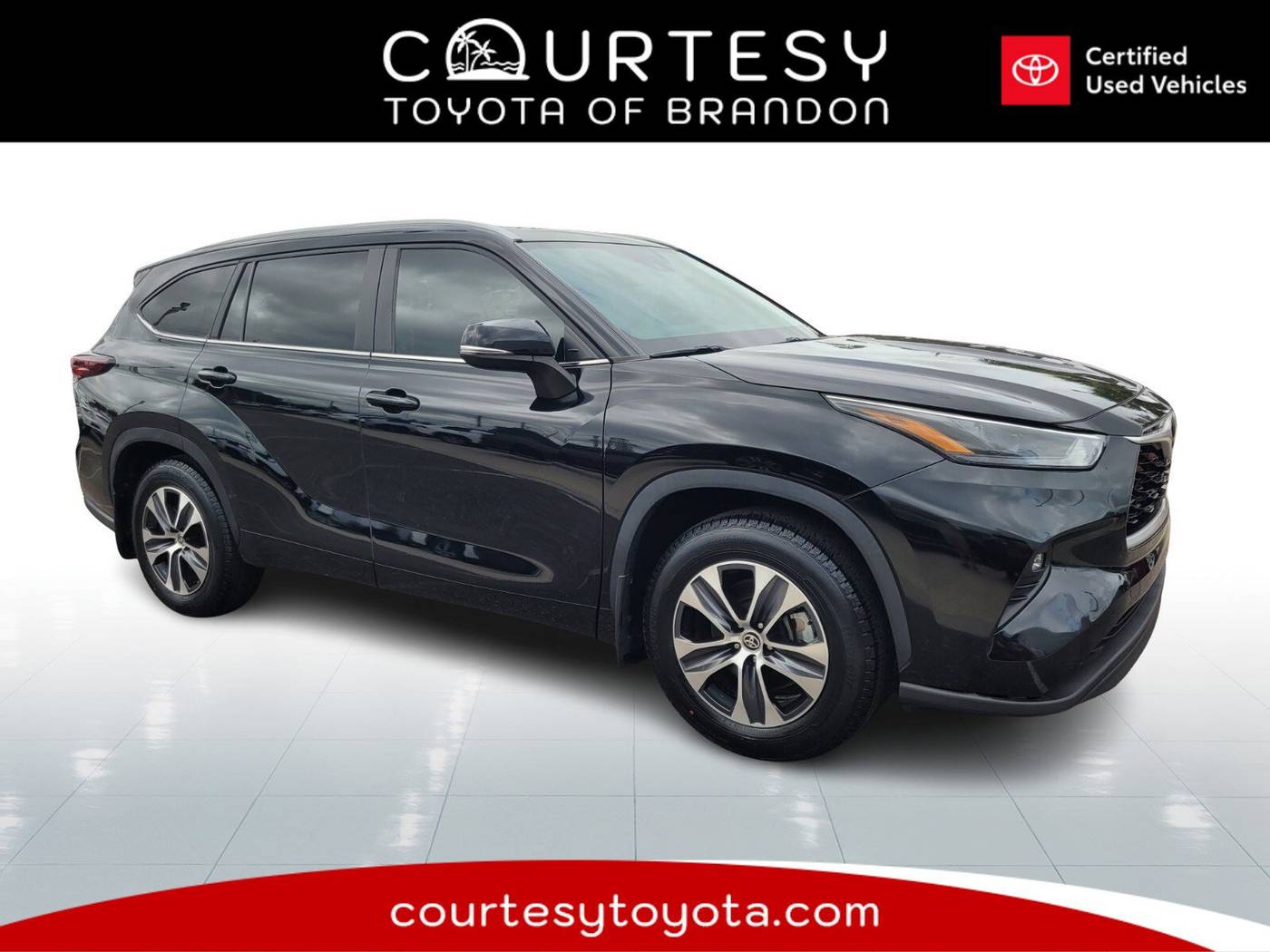 2024 Toyota Highlander XLE — SUV — 26,032 mi — Tampa, FL
