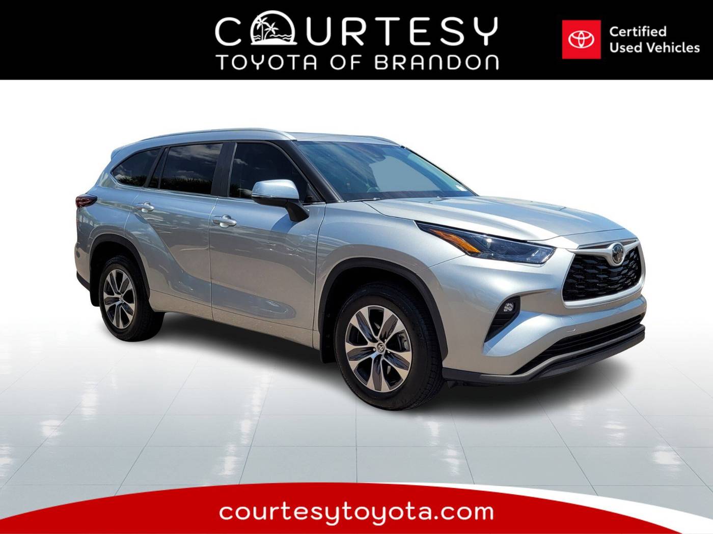 2025 Toyota Highlander XLE — SUV — 1,023 mi — Tampa, FL