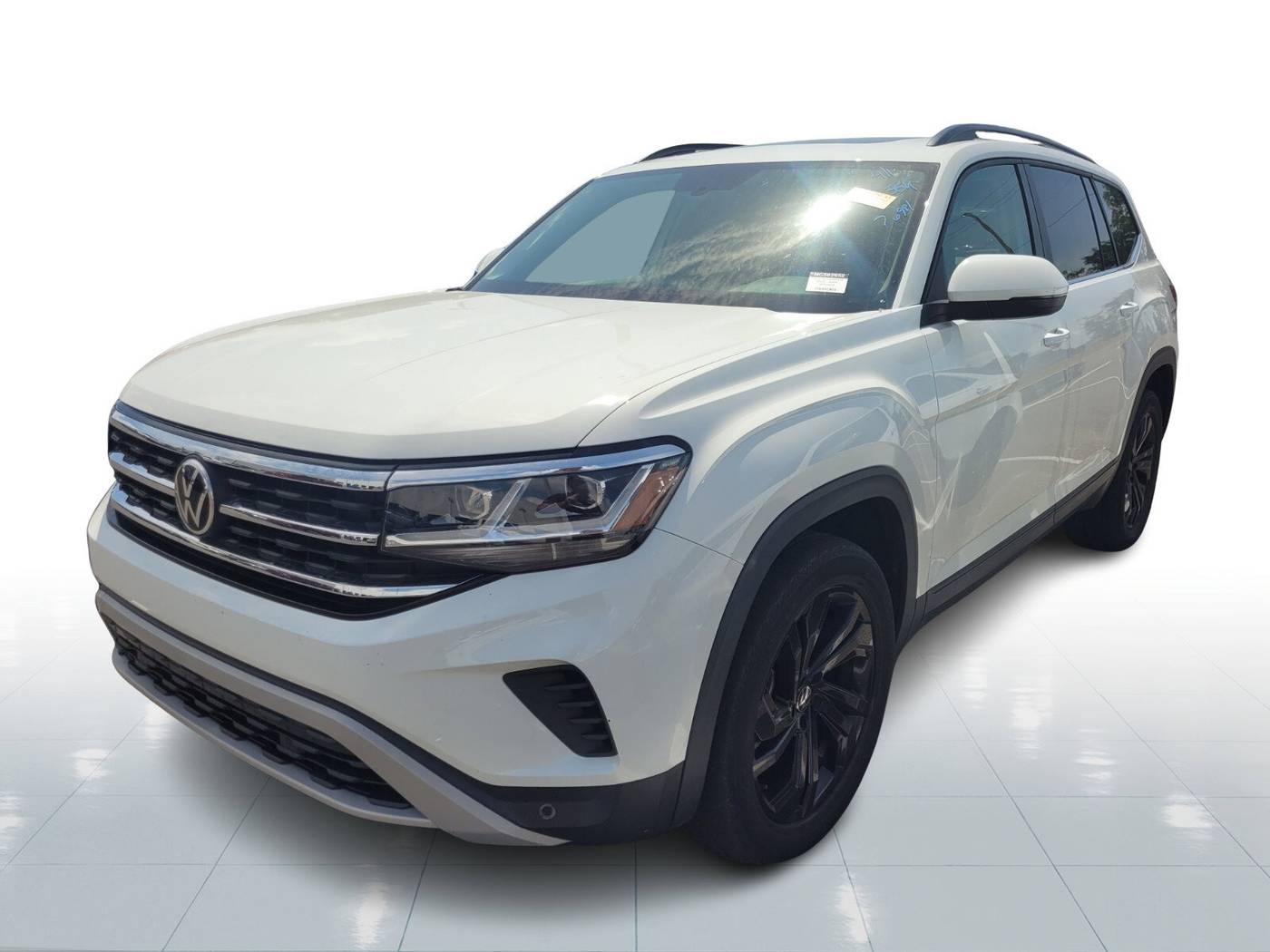 2022 Volkswagen Atlas SE with Technology — SUV — 55,606 mi — Tampa, FL