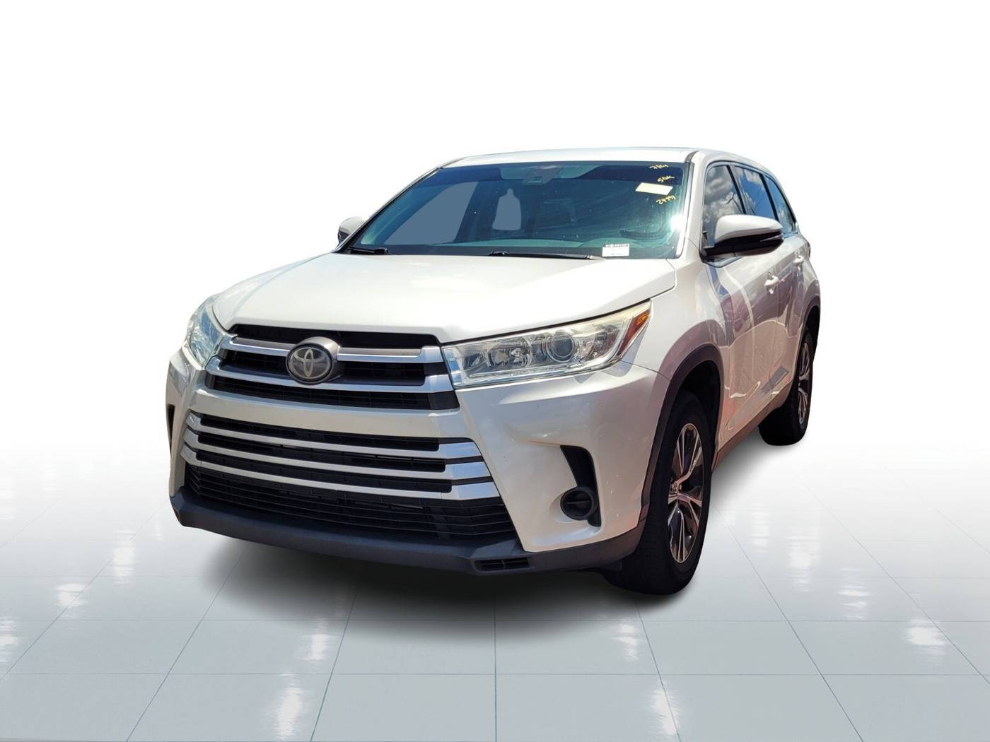 2019 Toyota Highlander LE — SUV — 50,876 mi — Tampa, FL