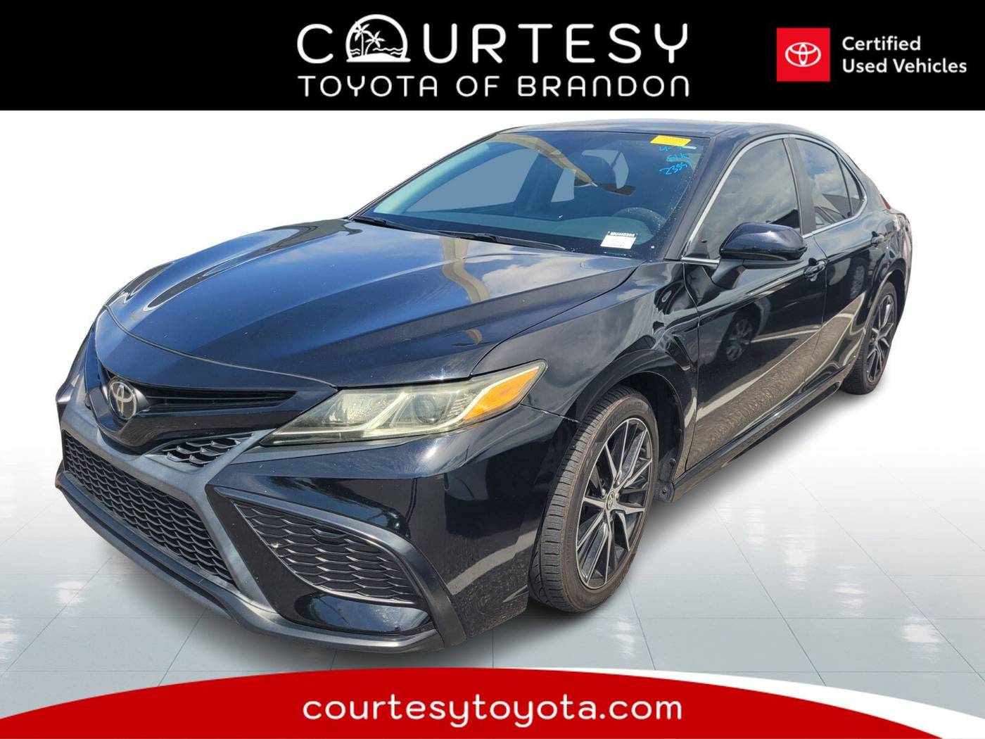 2021 Toyota Camry SE — Sedan — 61,722 mi — Tampa, FL