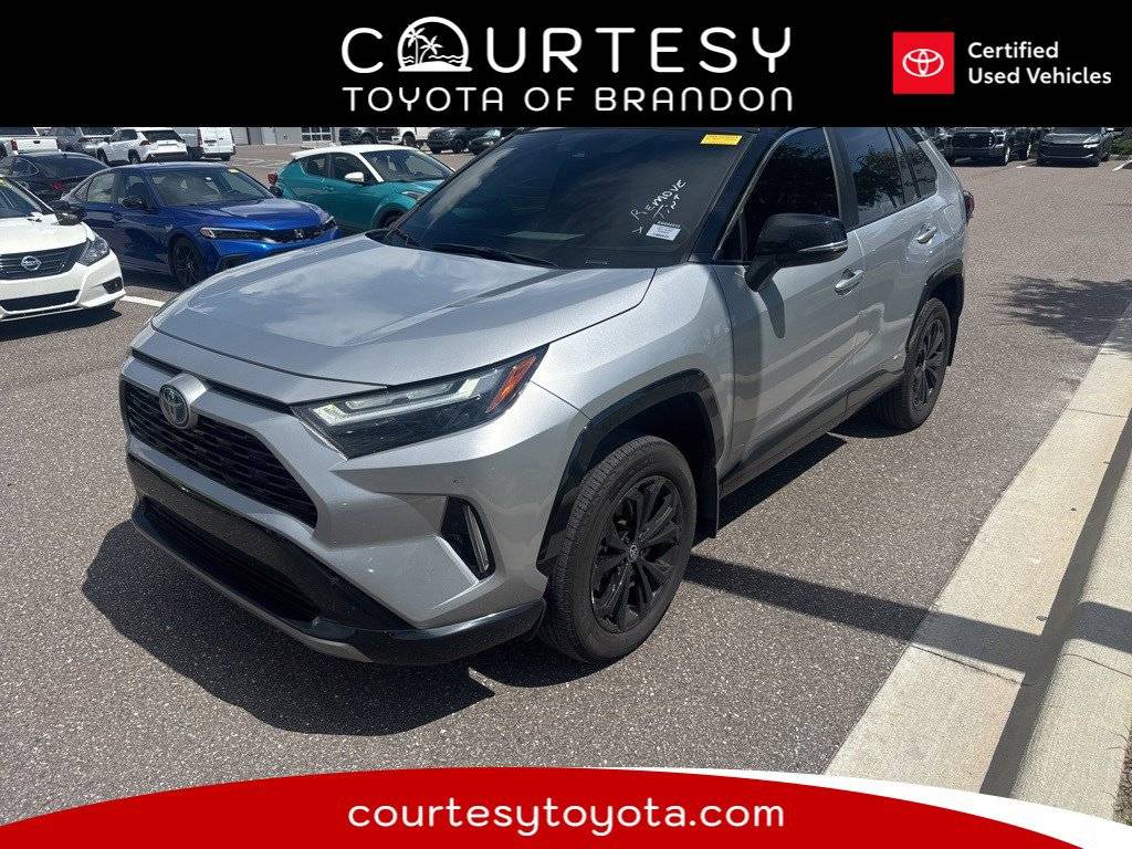 2024 Toyota RAV4 Hybrid XSE — SUV — 31,643 mi — Tampa, FL