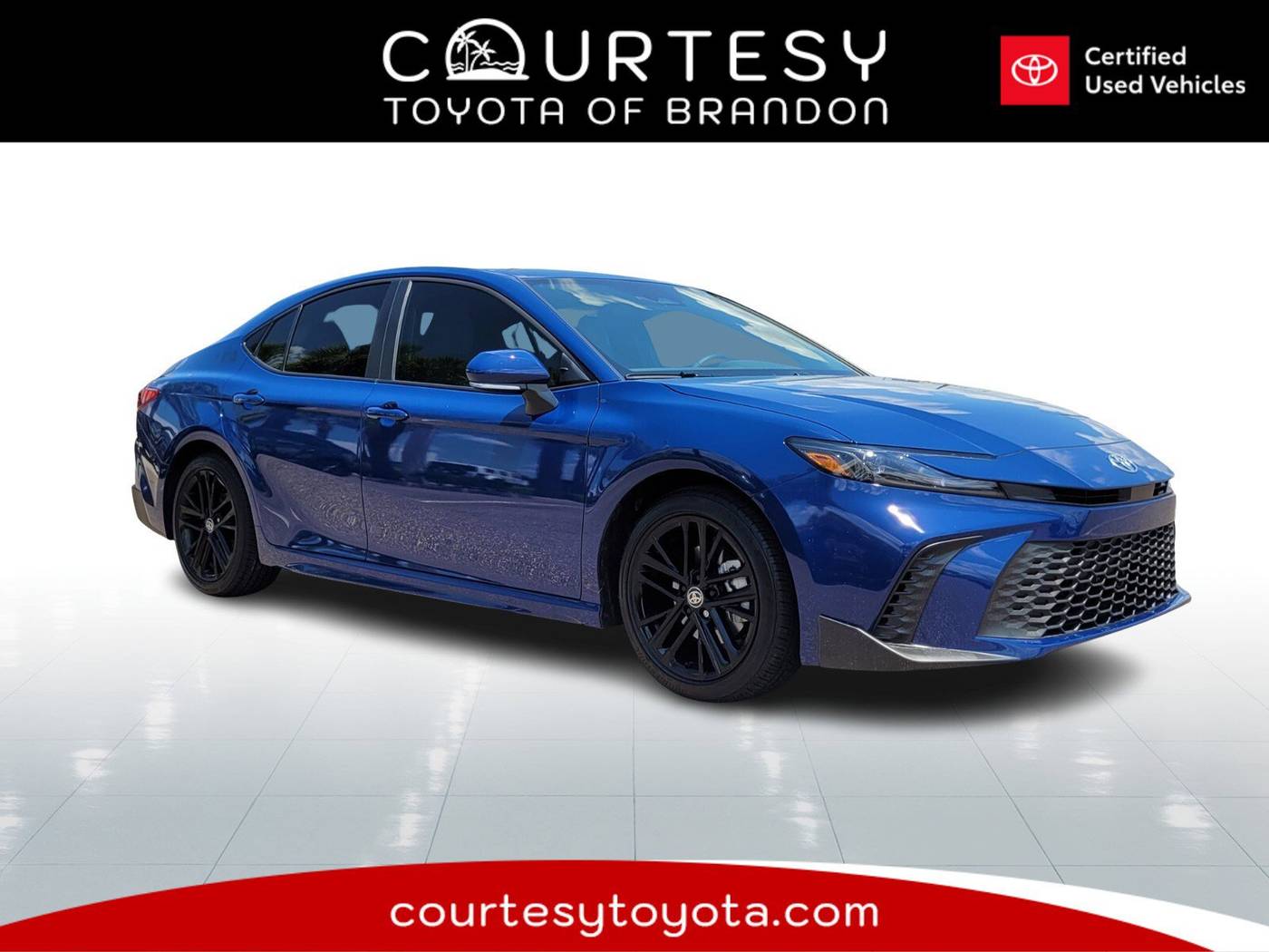 2025 Toyota Camry Hybrid SE — Sedan — 4,047 mi — Tampa, FL