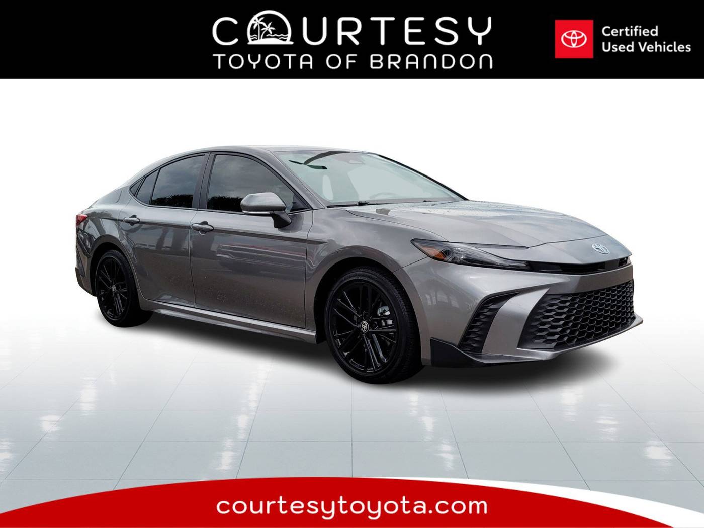 2025 Toyota Camry SE — Sedan — 13,950 mi — Tampa, FL