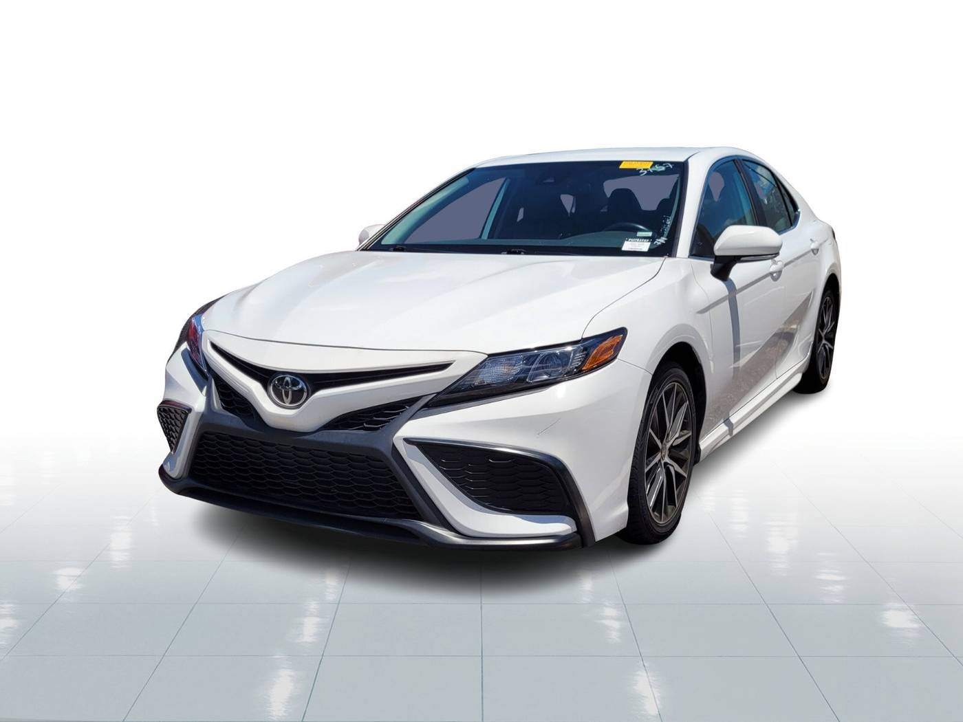 2023 Toyota Camry SE — Sedan — 56,043 mi — Tampa, FL