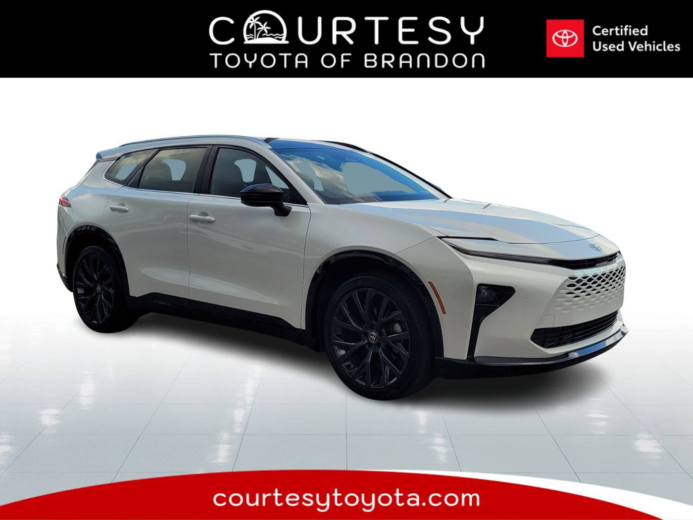 2025 Toyota Crown Signia Limited — SUV — 3,543 mi — Tampa, FL