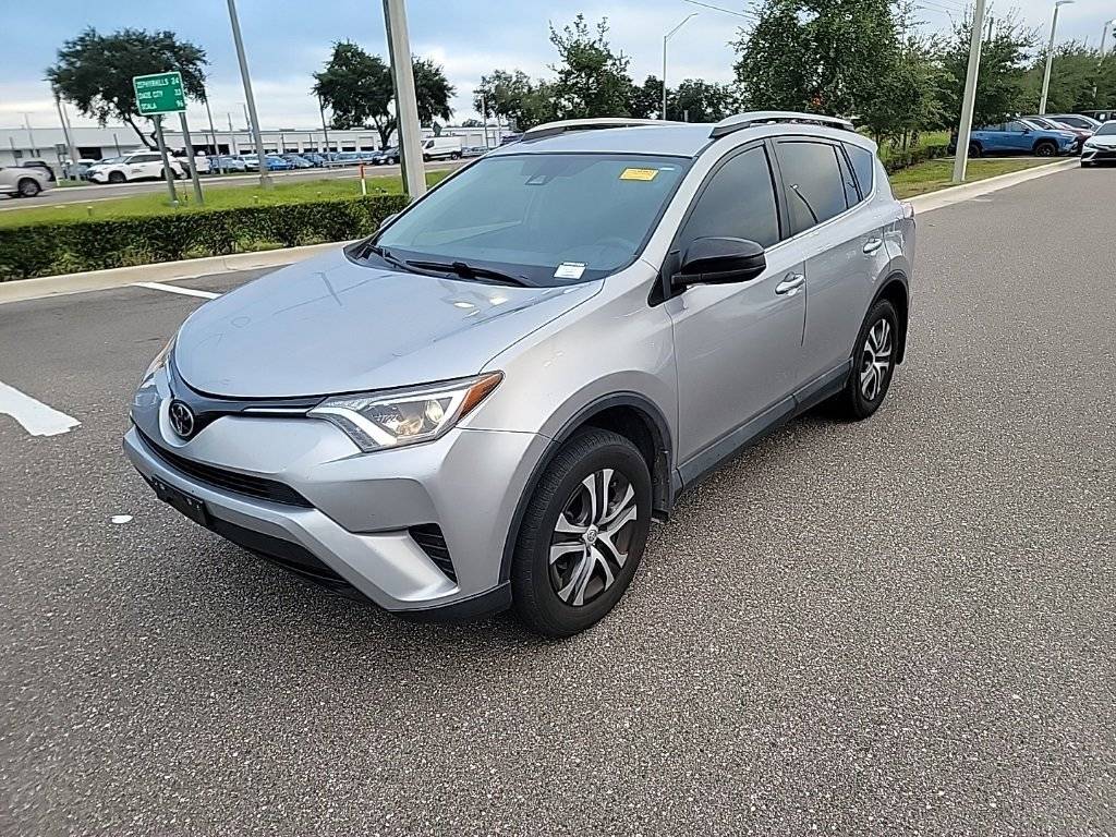 2017 Toyota RAV4 LE — SUV — 89,846 mi — Tampa, FL